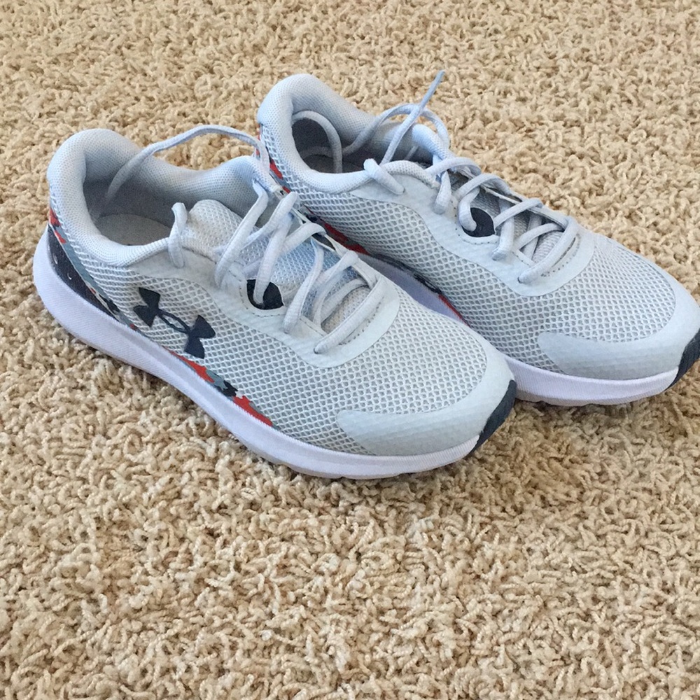 Under Armour Kids' Light Gray Mesh Athletic Shoes